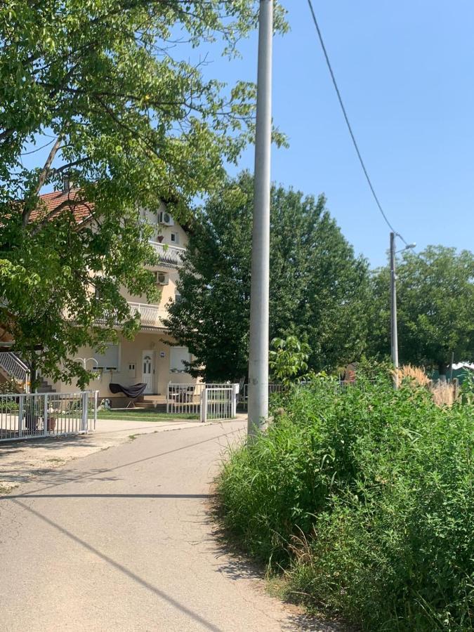 Apartman Na Jezeru Zagreb Buitenkant foto