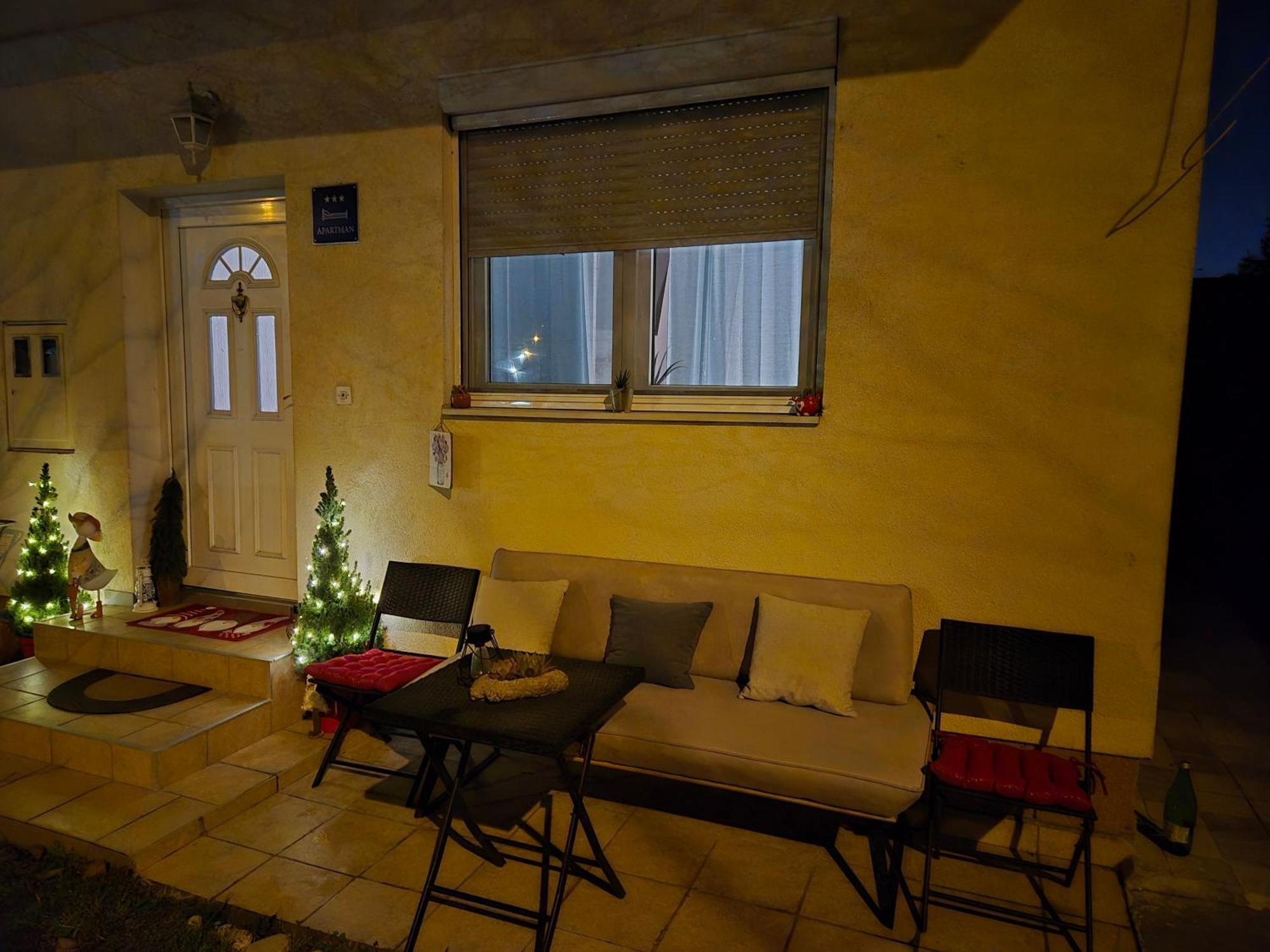 Apartman Na Jezeru Zagreb Kamer foto